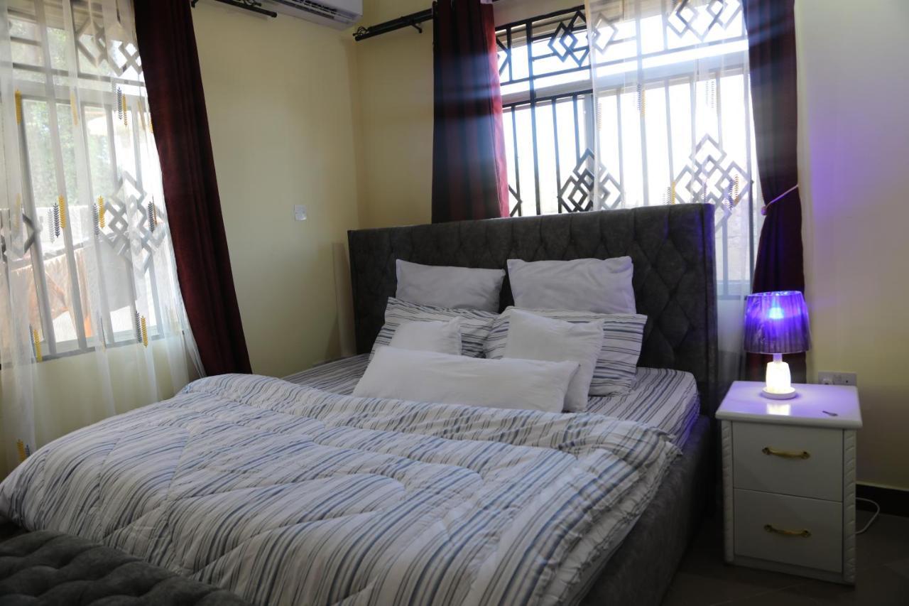 Pearl Lulu Modern Bnb Homestay Dar es Salaam Exterior photo
