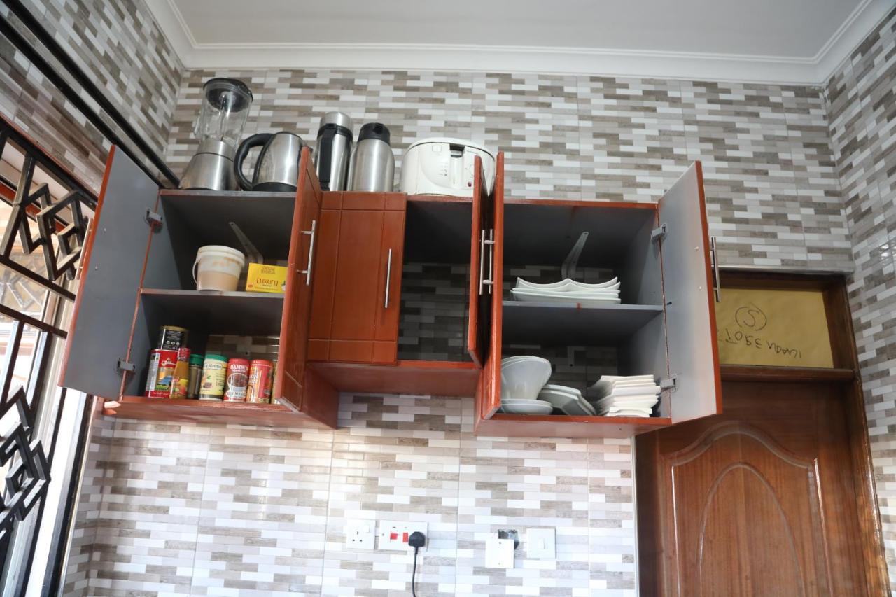 Pearl Lulu Modern Bnb Homestay Dar es Salaam Exterior photo