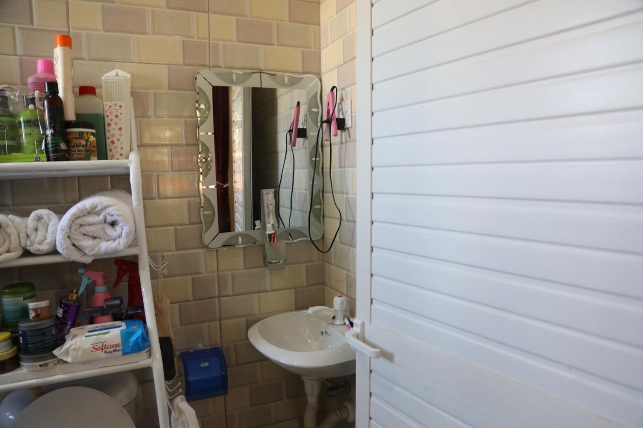 Pearl Lulu Modern Bnb Homestay Dar es Salaam Exterior photo