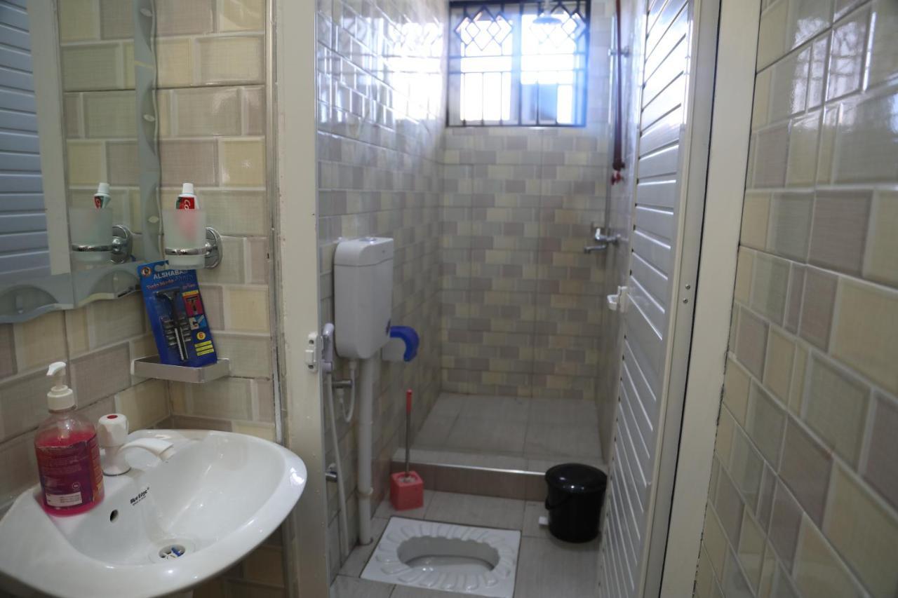 Pearl Lulu Modern Bnb Homestay Dar es Salaam Exterior photo