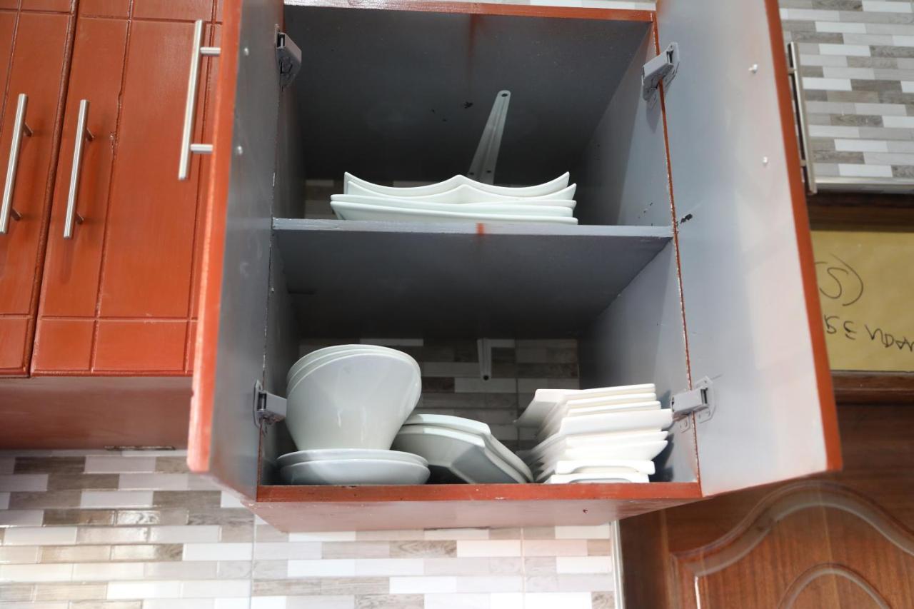 Pearl Lulu Modern Bnb Homestay Dar es Salaam Exterior photo