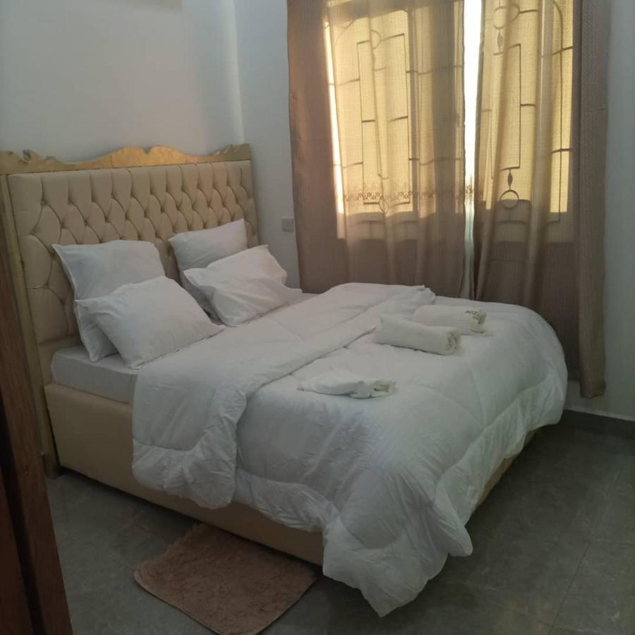 Pearl Lulu Modern Bnb Homestay Dar es Salaam Exterior photo